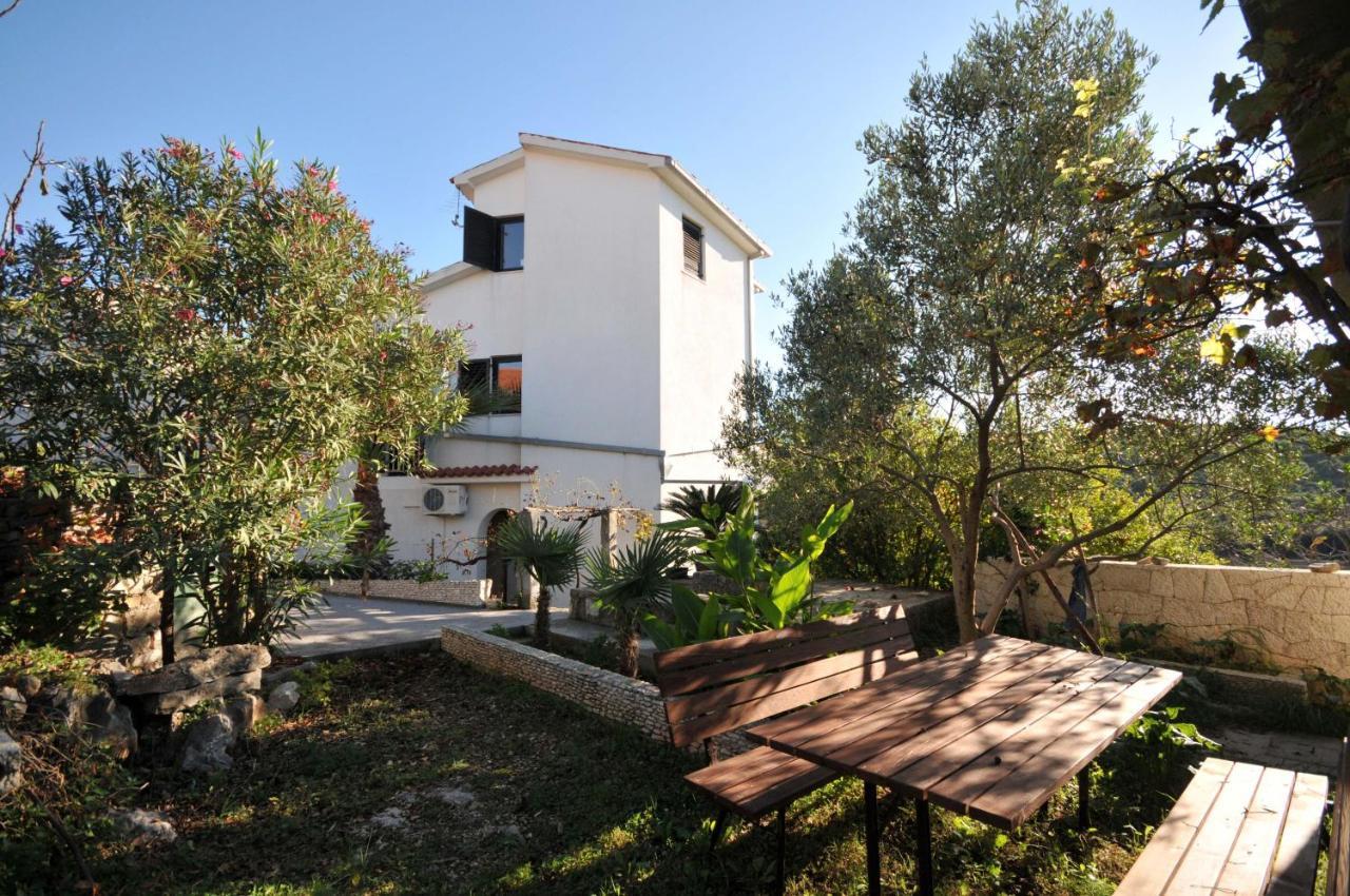 Apartments With A Parking Space Okrug Donji, Ciovo - 13732 Donji Okrug Exterior foto