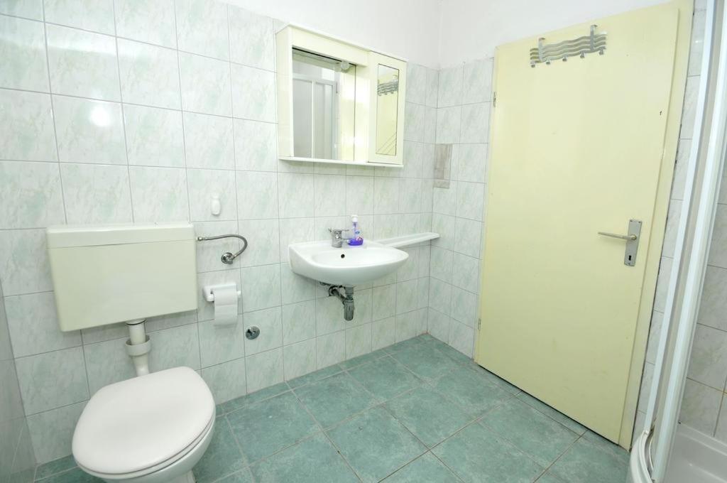Apartments With A Parking Space Okrug Donji, Ciovo - 13732 Donji Okrug Quarto foto
